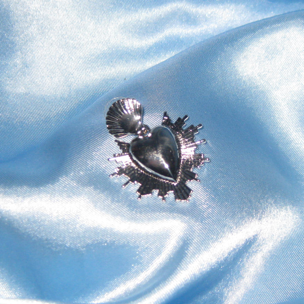 silver sacred heart earring set