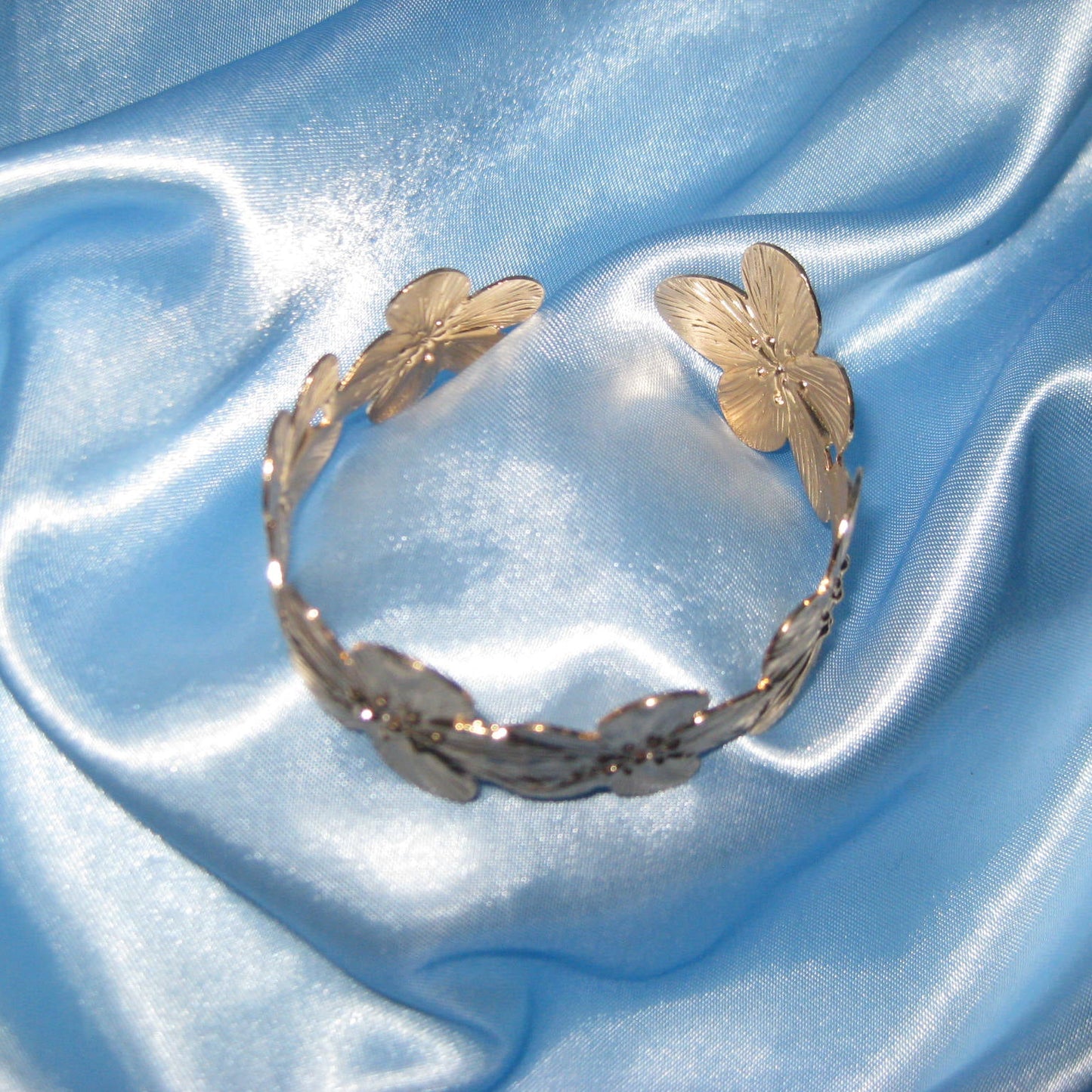flower golden bangle arm cuff/bracelet