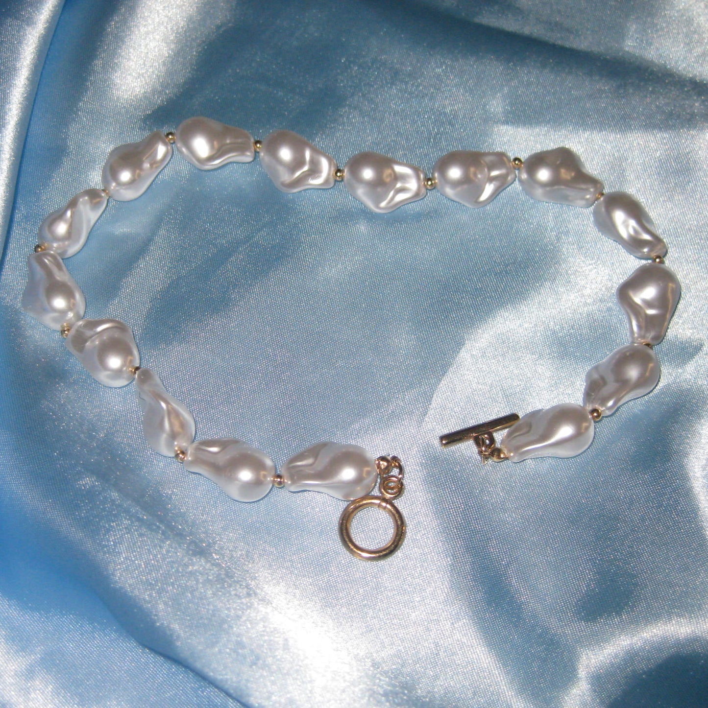 chunky gold pearl necklace
