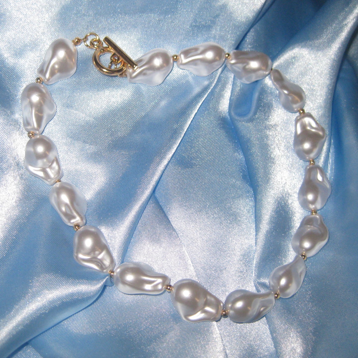 chunky gold pearl necklace
