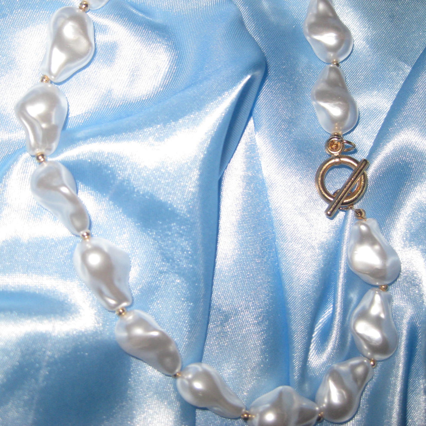 chunky gold pearl necklace