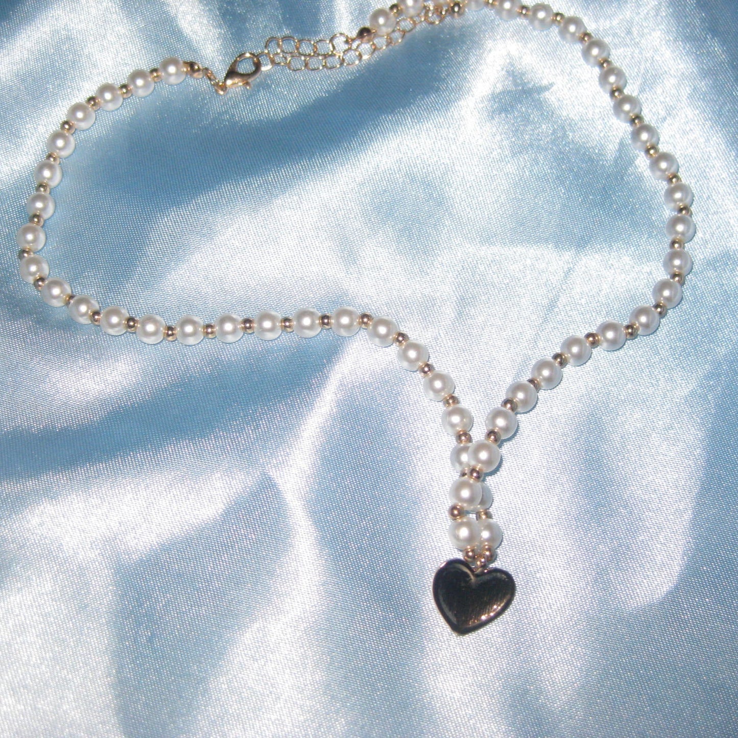 pearl beaded red heart necklace