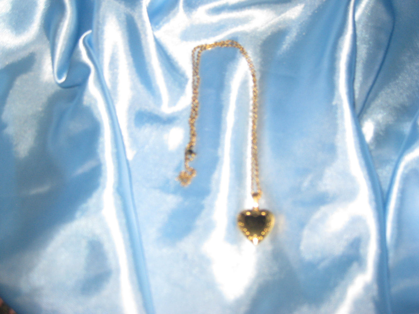 gold small heart locket
