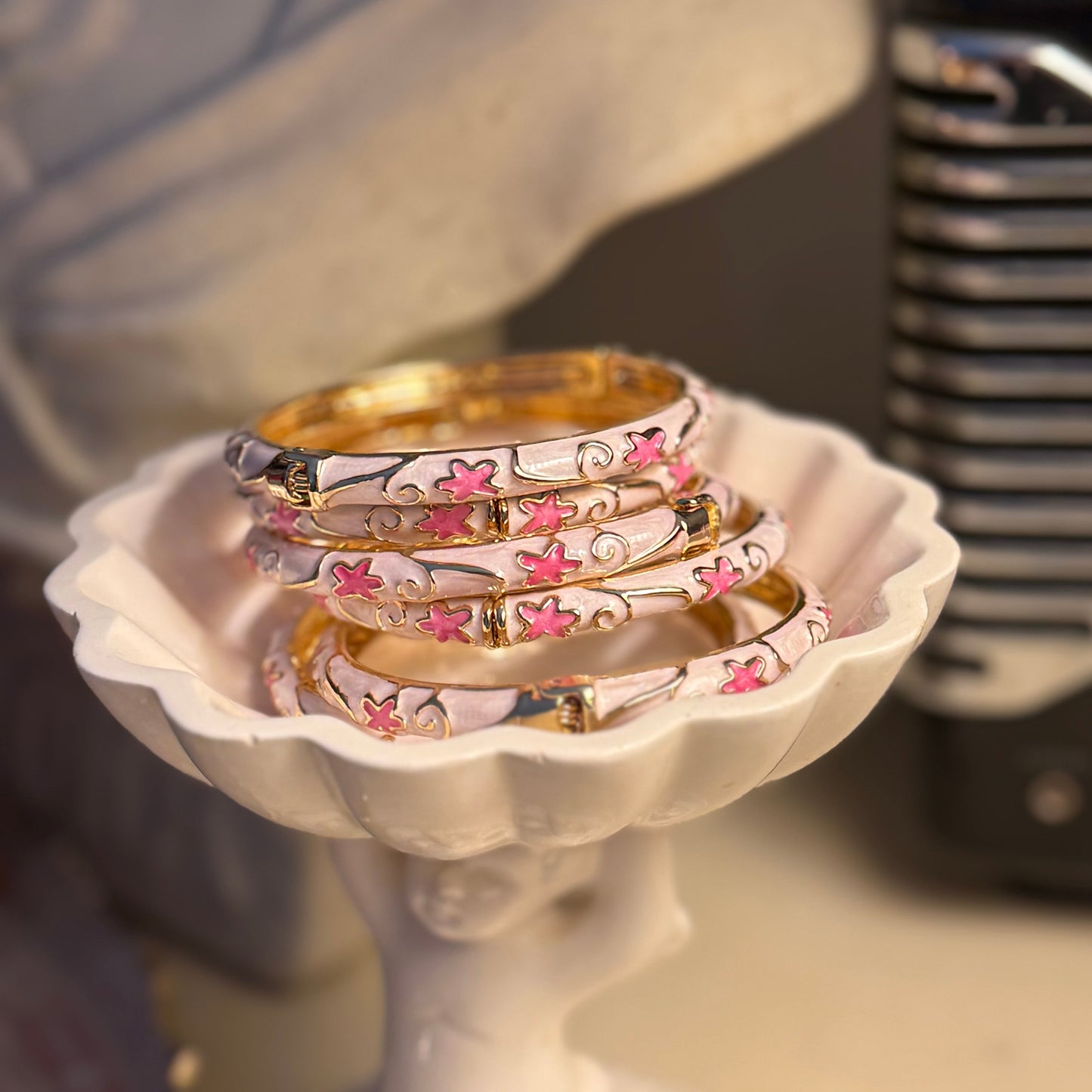 Pinky floral enamel bangle bracelet