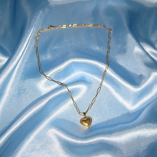 gold link chain heart pedent necklace