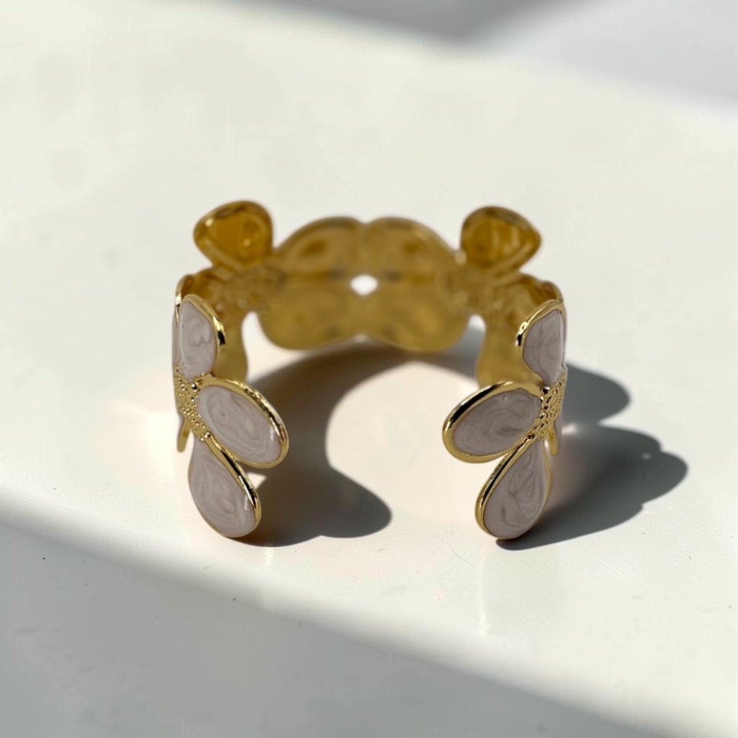 Ivory Daisy Bloom Cuff 18k Gold Plated