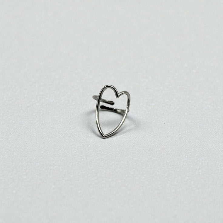 Minimal Open Heart Ring – Silver