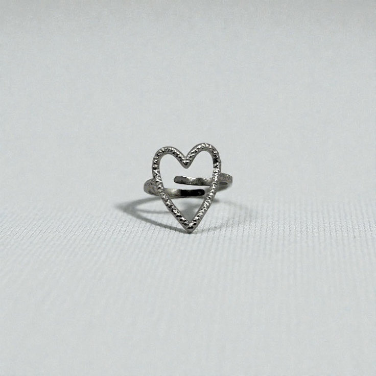 Open Heart Statement Ring – Silver