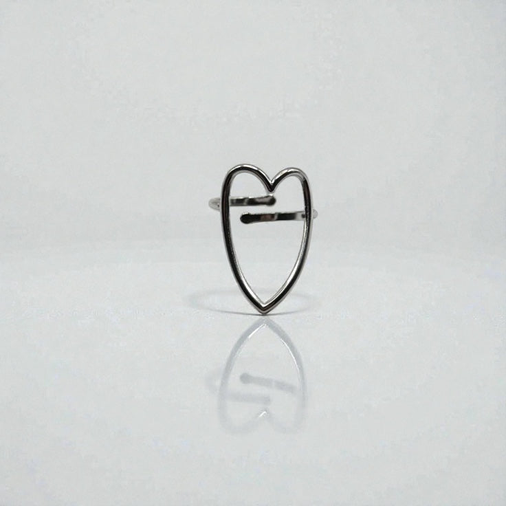 Minimal Open Heart Ring – Silver