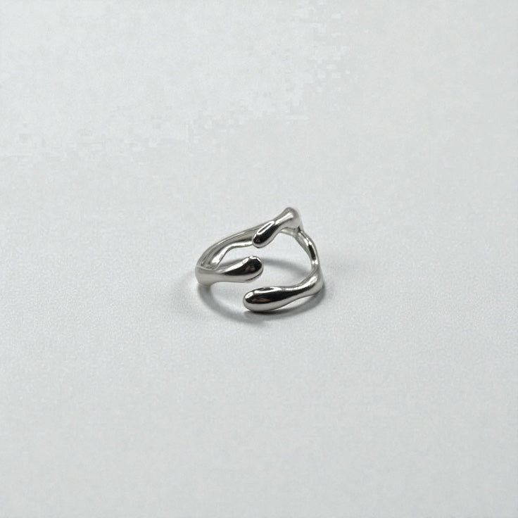 Liquid Flow Ring – Silver