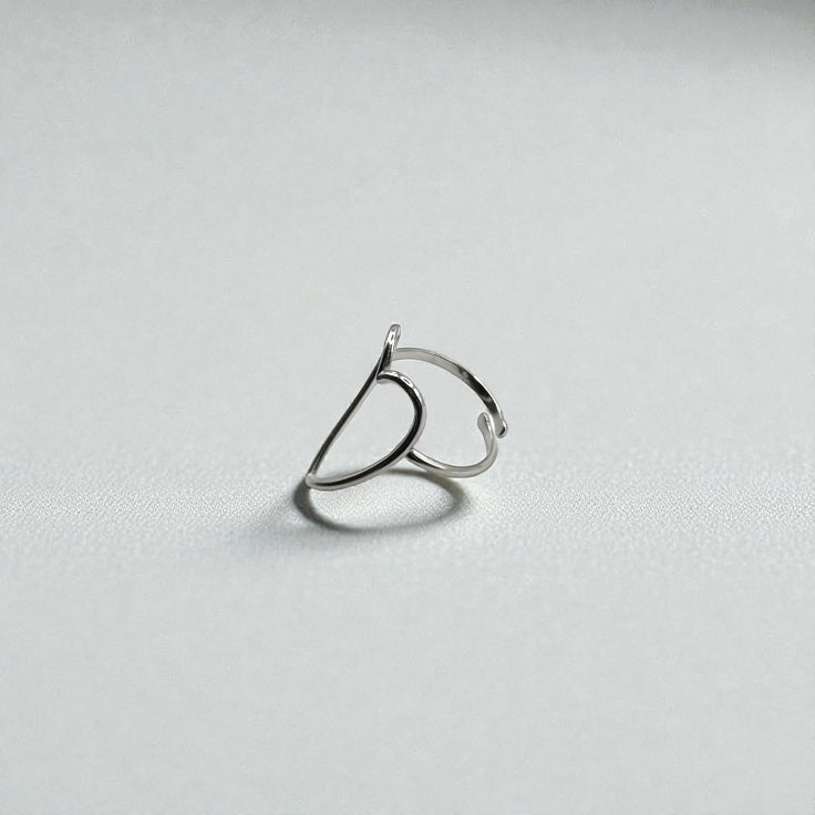 Minimal Open Heart Ring – Silver