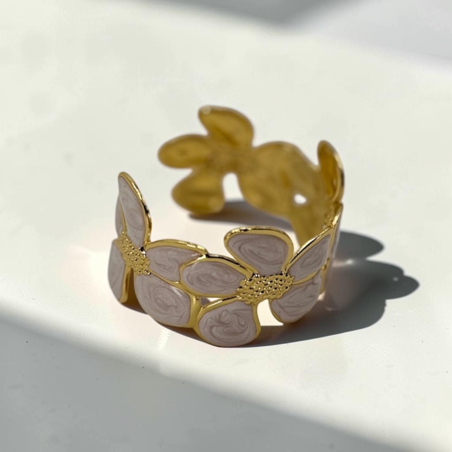 Ivory Daisy Bloom Cuff 18k Gold Plated