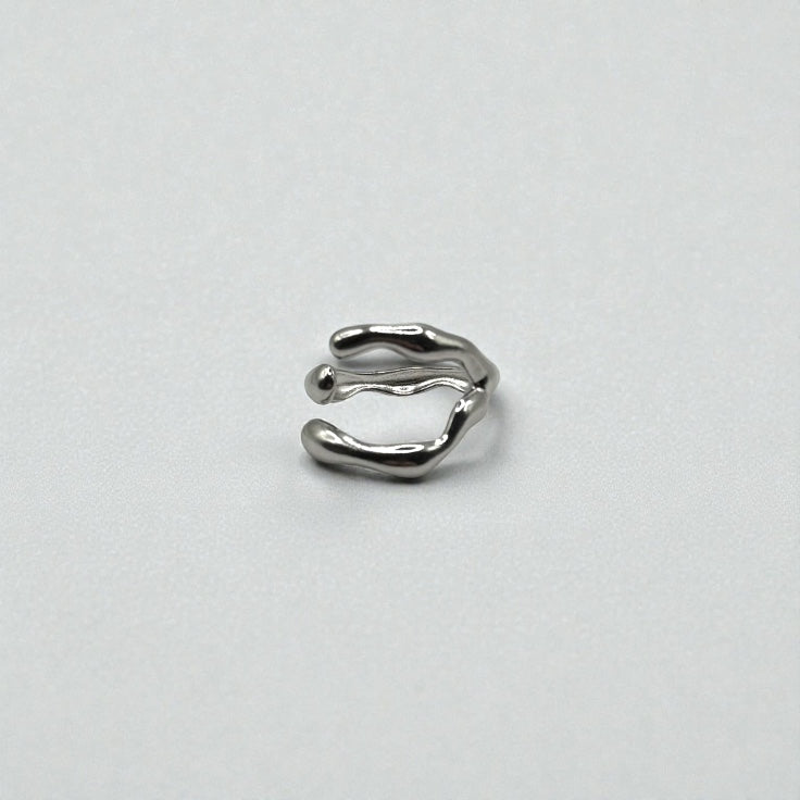 Liquid Flow Ring – Silver